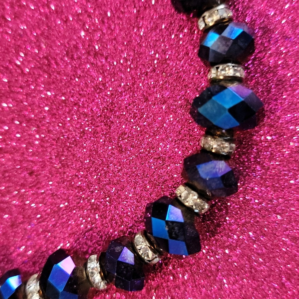 Jewelry - Picture 2 of 3